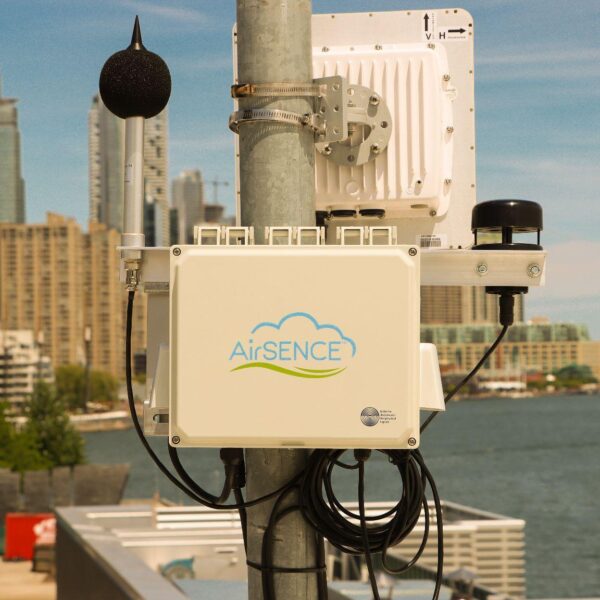 Ambient Airquality Monitoring Systems (AirSENCE)